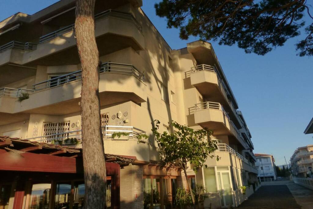 Apartamento A 1ª Linea De Mar, Vilafortuny Cambrils Εξωτερικό φωτογραφία